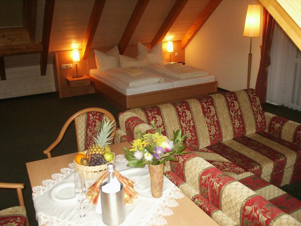 ברייטנברון Landhotel Rittersgruen חדר תמונה